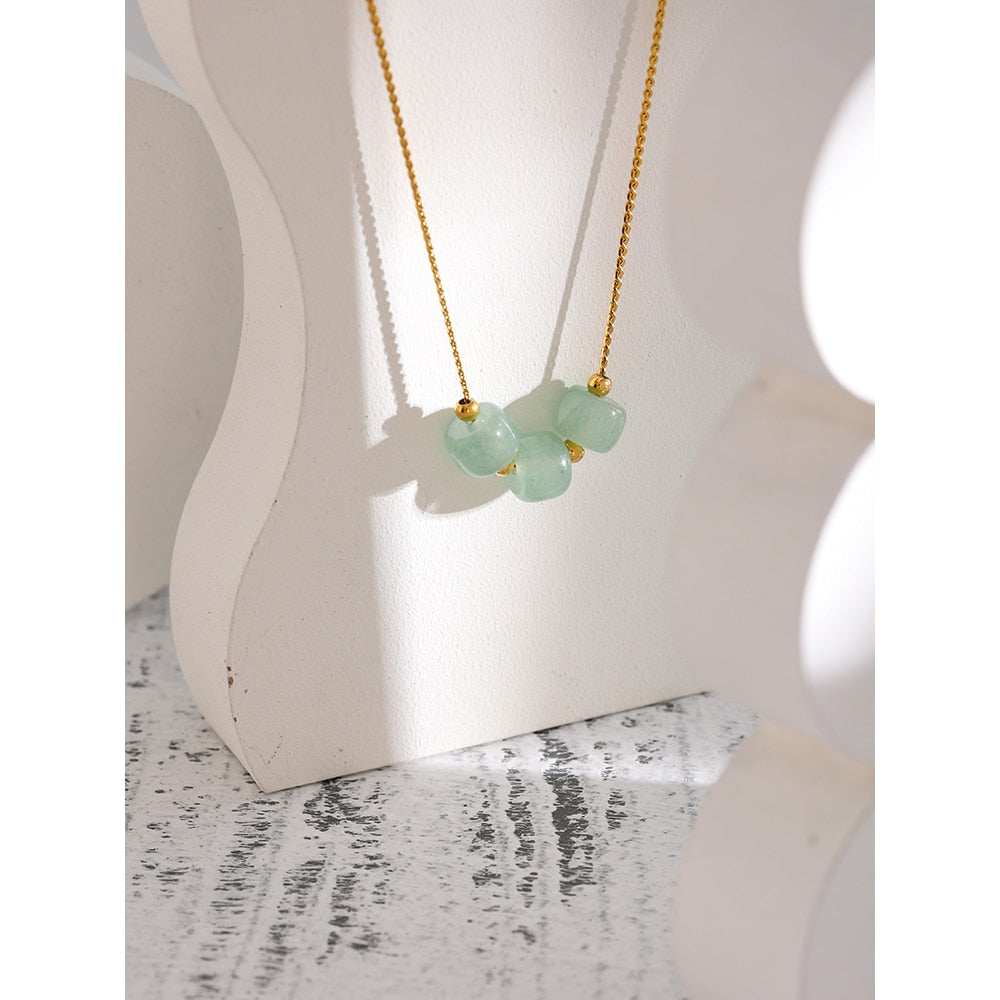 Gold Plated Stainless Steel Necklace With Green Aventurine Stones - Boncuque Store