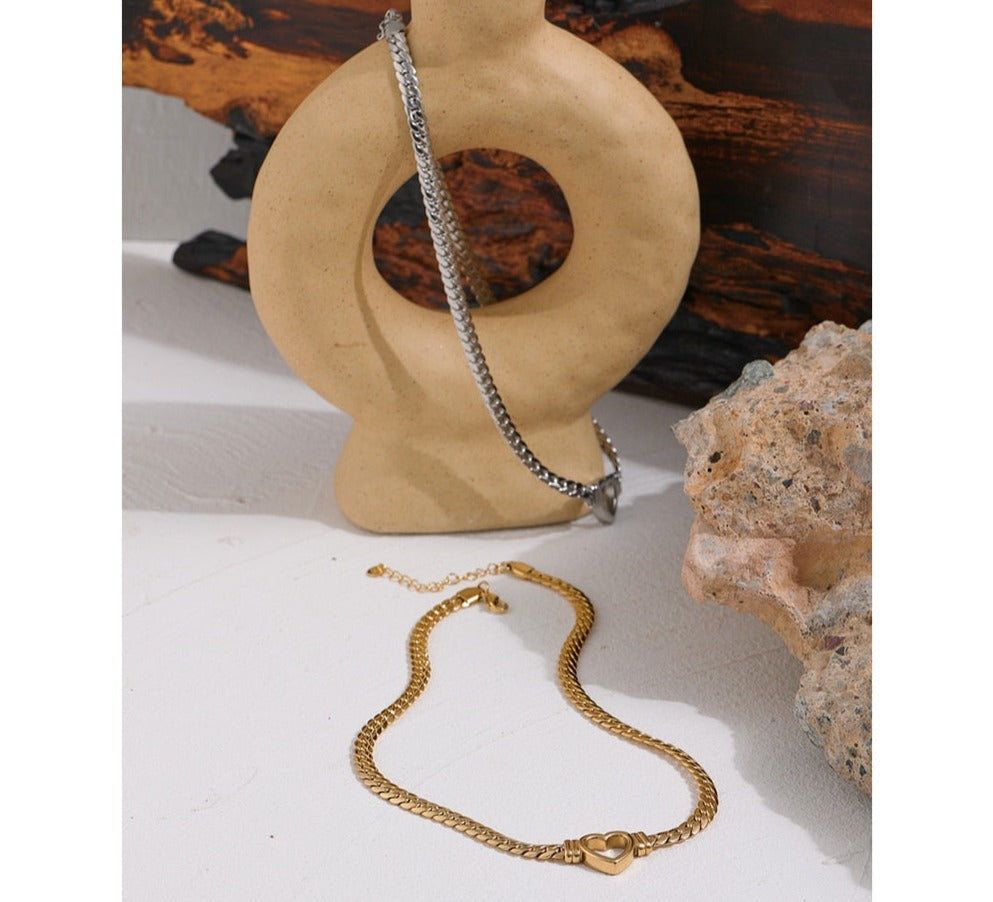 Metal Texture Stainless Steel Heart Chain Necklace, Gold Plated - Boncuque Store