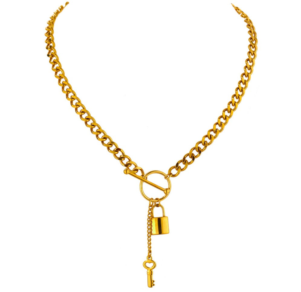 18K Plated Stainless Steel Chain Necklace With Metal Lock Pendant - Boncuque Store