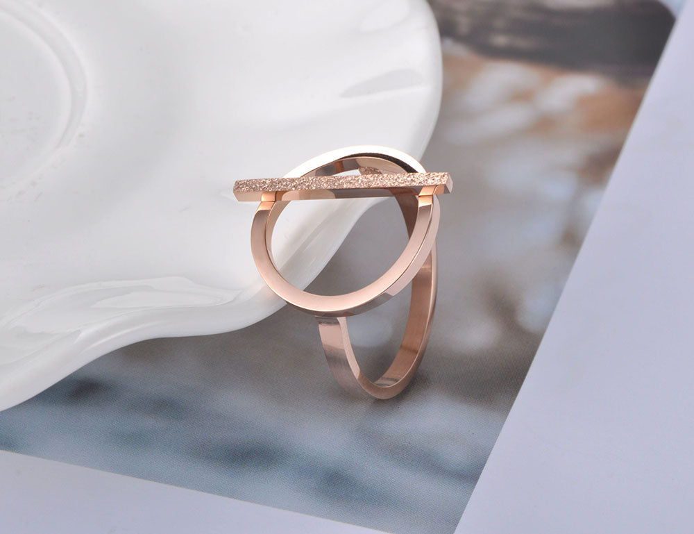 Simple and Elegant Stainless Steel Ring, in Rose Gold - Boncuque Store