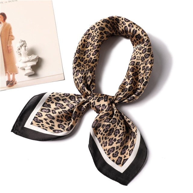 Fashion Leopard Print Square Scarf, Foulard - Boncuque