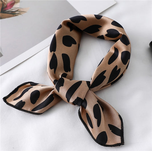 Small Satin Scarf Square Print Wrap Foulard, Bandana - Boncuque