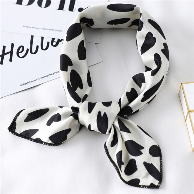 Small Satin Scarf Square Print Wrap Foulard, Bandana - Boncuque