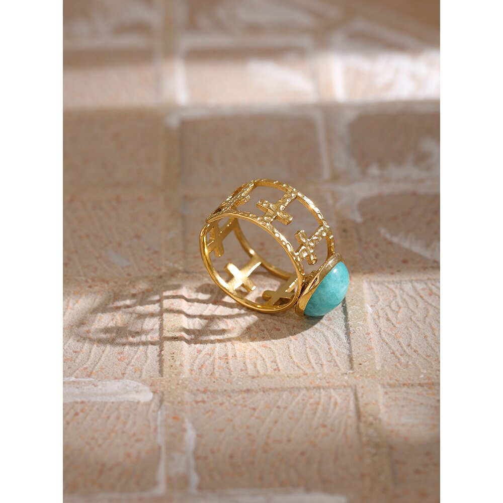 Blue Stone Gold Metal ring-2